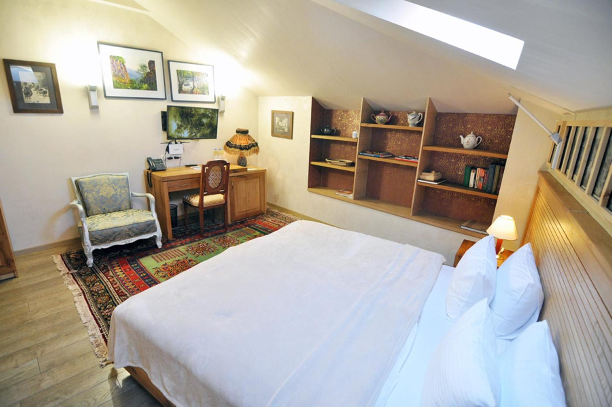 Vinotel Boutique Hotel Tbiliszi Szoba fotó