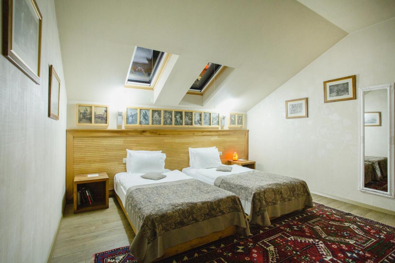 Vinotel Boutique Hotel Tbiliszi Kültér fotó