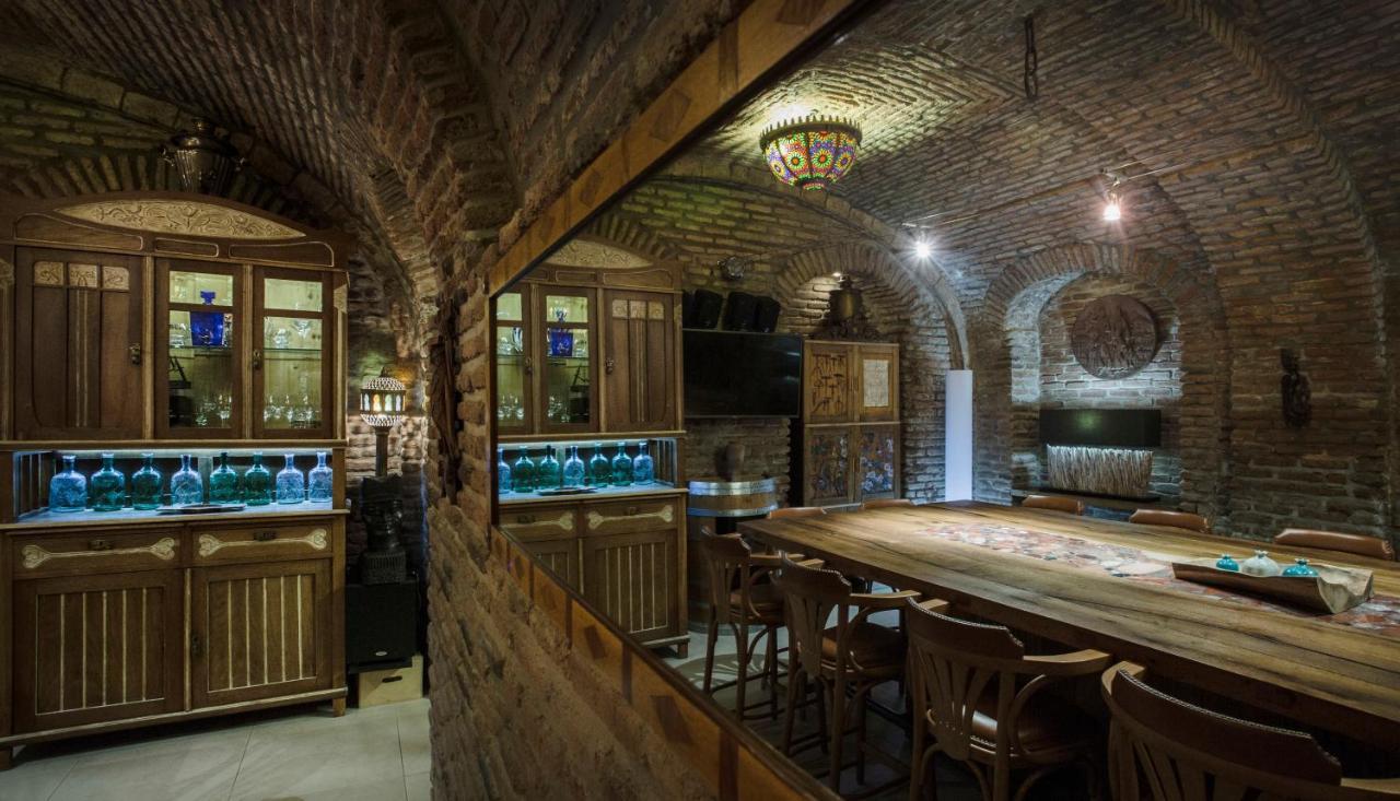 Vinotel Boutique Hotel Tbiliszi Kültér fotó